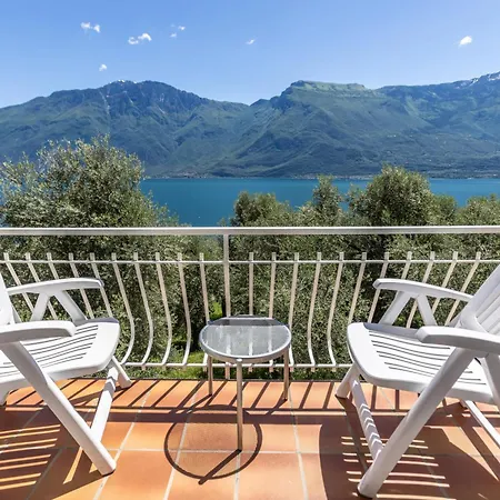 Hotel Villa Margherita Limone sul Garda Exterior photo