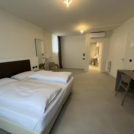 Hotel Villa Margherita Limone sul Garda Exterior photo